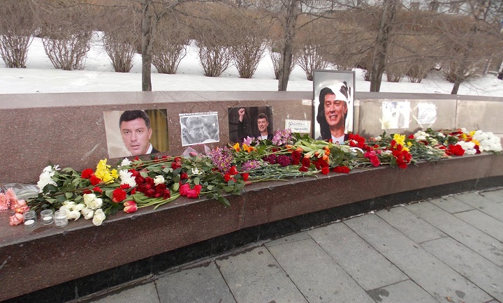 27 ������� 2016. ����� ������ ������ �������
February 27, 2016. The picket in memory of Boris Nemtsov
