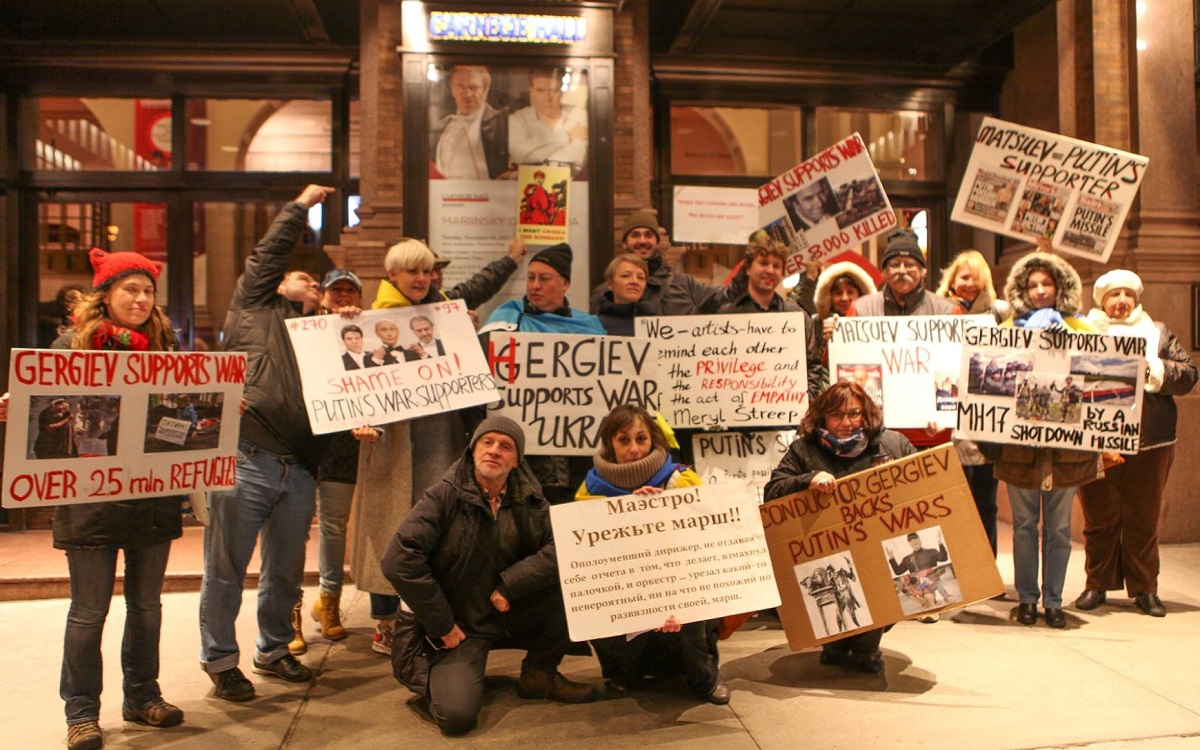 15 ������ 2017. ����������� �����
November 15, 2017. The anti-war picket