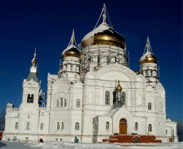 ����������� �����-������������ ���������
Belogorsky monastery of St Nicholas