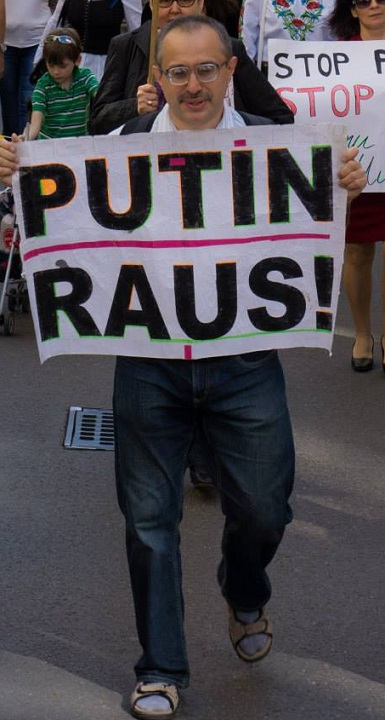 21 �������� 2014. ���� ����
	<dd>September 21, 2014. The march of peace