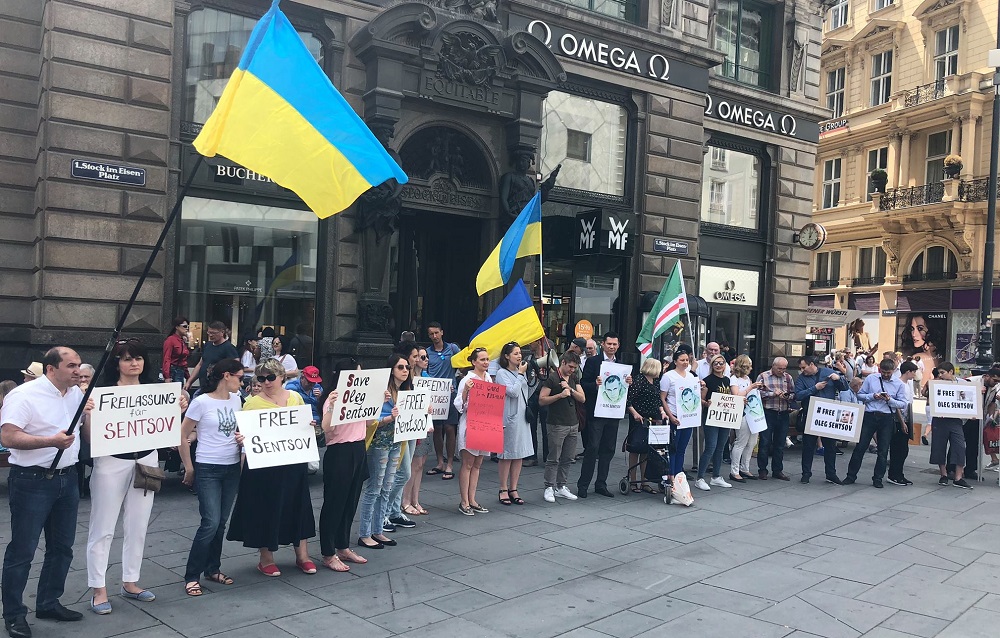 2 ���� 2018. ����� �� �������� ����� �������
June 2, 2018. Action to save Oleg Sentsov