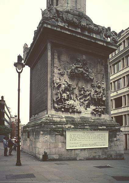 �������� ��������� ������ � �������
Monument to the Great fire of London