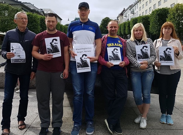 ����� �� �������� ����� �������
Action to save Oleg Sentsov