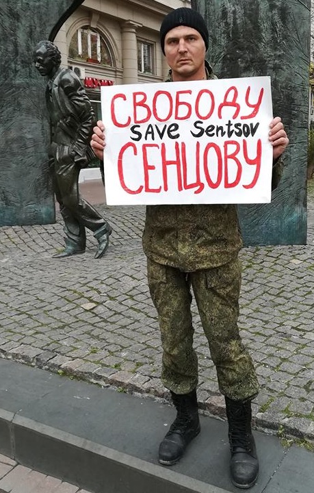 20 ������� 2018. ����� � ��������� ����� �������
October 20, 2018. The picket in support of Oleg Sentsov