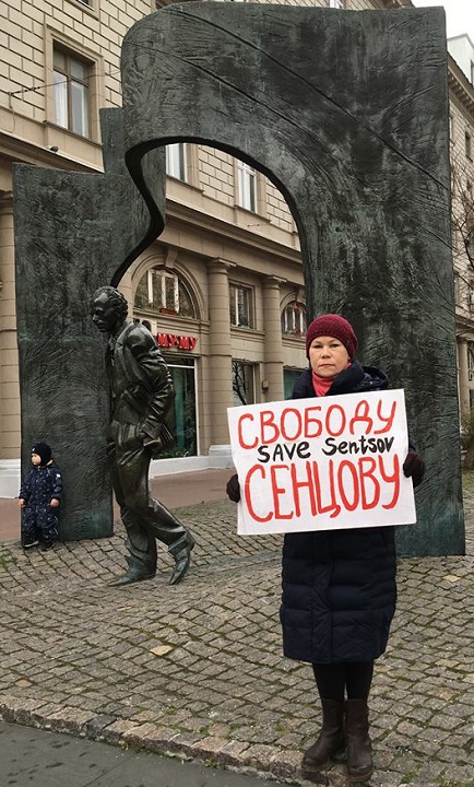 3 ������ 2018. ����� � ��������� ����� �������
November 3, 2018. The picket in support of Oleg Sentsov