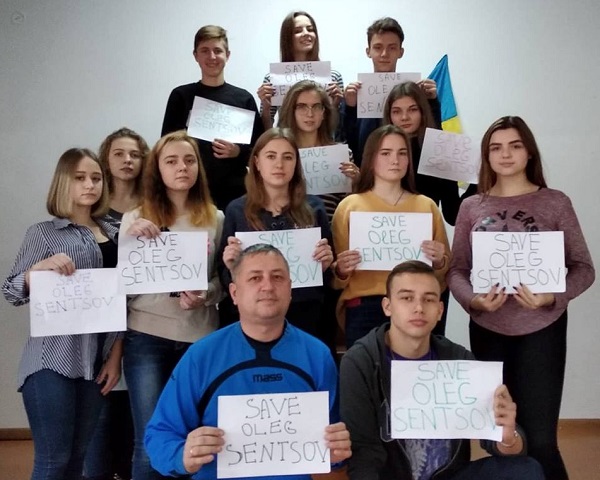 9 - 12 ������� 2018. ����� � ��������� ����� �������
December 9 - 12, 2018. Action in support of Oleg Sentsov