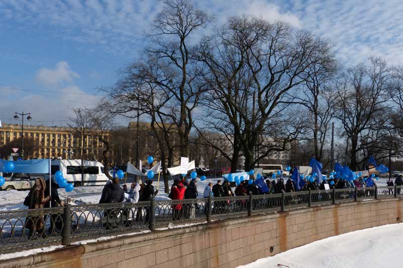 �� ������� � ��������� �����
On the approach to the Trinity bridge