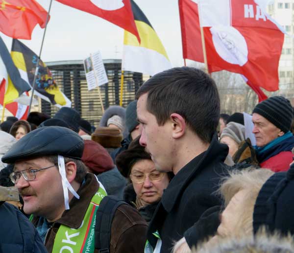 ������
Yabloko