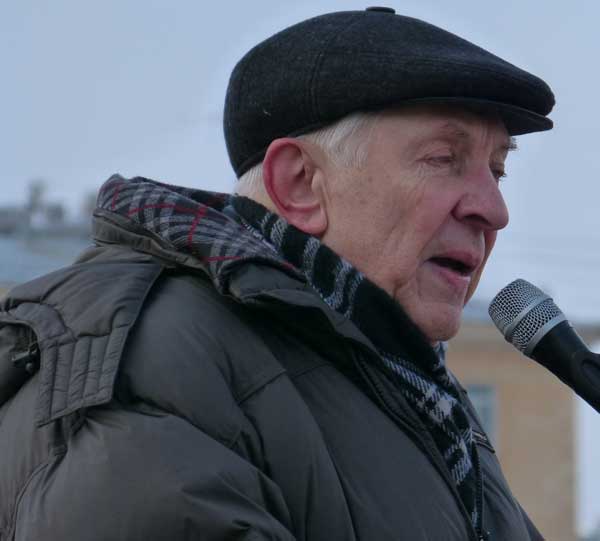 ����������� �� ������� � ������ ������������� ��������
Speech on the meeting in protection of the Farforovskoye cemetery