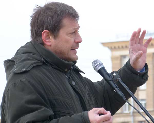 ����������� �� ������� � ������ ������������� ��������
Speech on the meeting in protection of the Farforovskoye cemetery