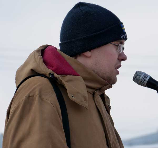 ����������� �� ������� � ������ ������������� ��������
Speech on the meeting in protection of the Farforovskoye cemetery