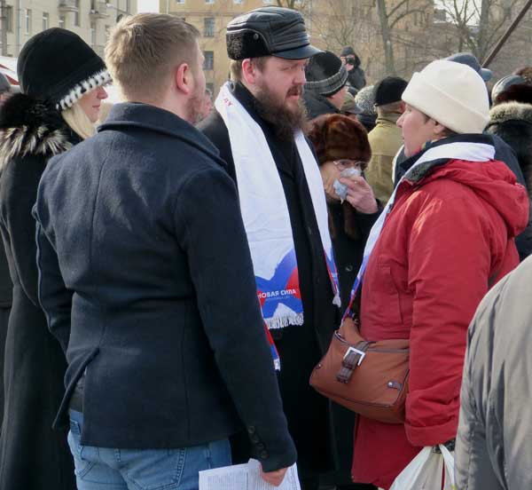 ����� ����
The New force