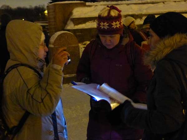 ���� �������� � ������ �������� �� ����� ������� �����
The gathering of the signatures in protection of hospital on so delicious ground