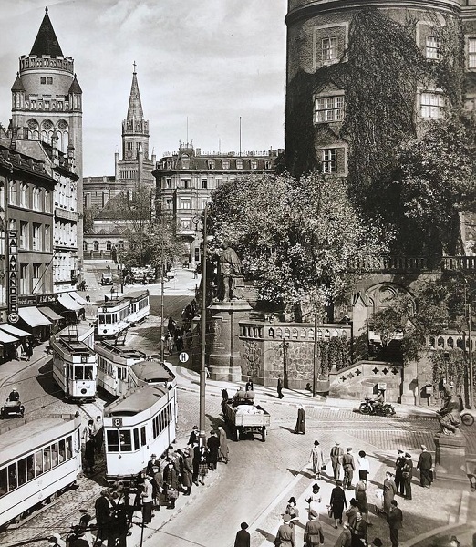 ʸ��������