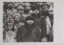 �������� ������, ���������, ����������� � ������ ������� ����������
Postal card �Lenin, Voroshilov, Khmelnitsky in the group of the red commanders�