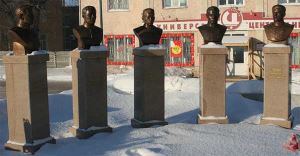 �������� ������ ������� ������������� ����� � �. ����������
Monument to heroes of Great Patriotic war in Beloyarsky