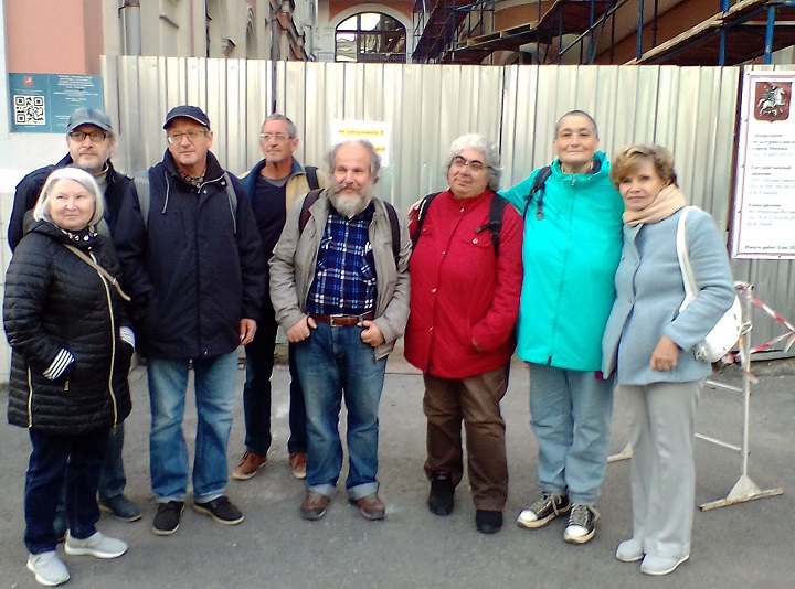 6 �������� 2021. ����� � ������ �������� �����
September 6, 2021. The picket in protection of Crimean Tatars