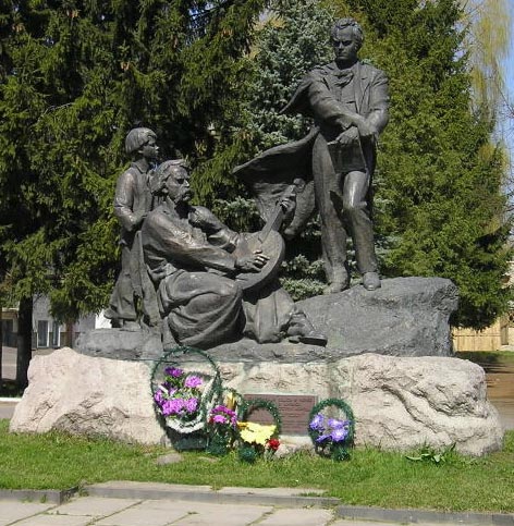 �������� �������� � �����
Monument to Taras G. Shevchenko in Dubno