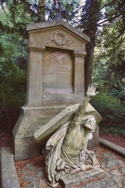 ���� ����