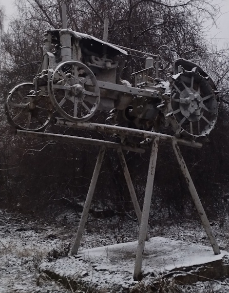 �������