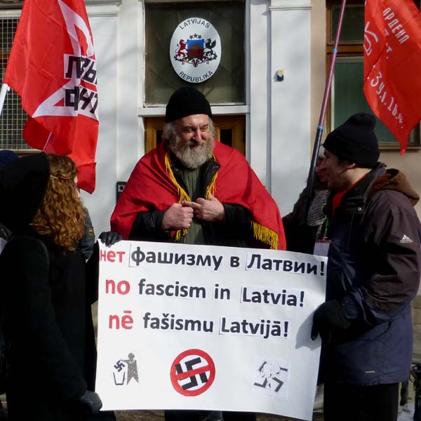 ��� ������� � ������!
No fascism in Latvia!