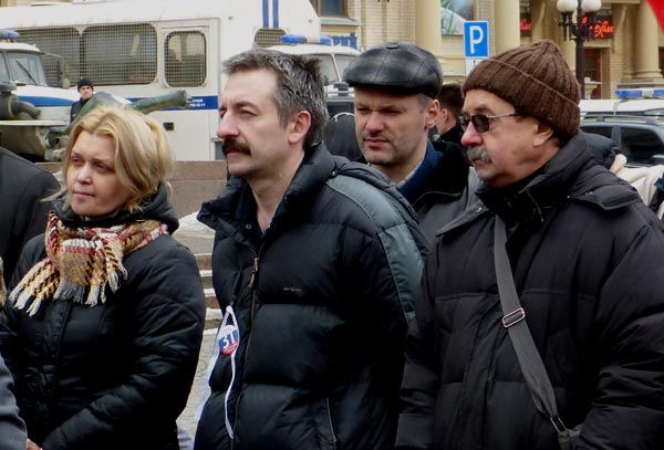 �� ������� � ������ ����������������
On the meeting in protection of the political prisoners