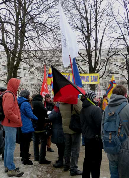 ����������� ������
Many-coloured flags