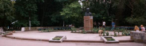 �������� �������� � ������
Monument to Taras G. Shevchenko in Shakhty