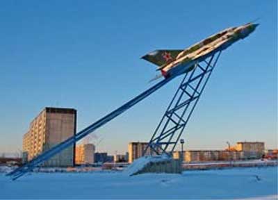 �������� ���������� � ����������������� � �������
Monument To the aviators and flyers in Gatchina