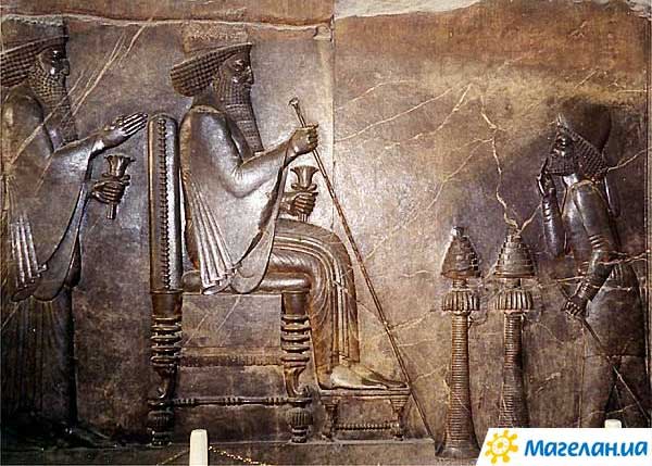 �������� ������������ �����
Irani National museum