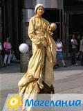 �������� �������� ������ � ����
Monument �The street actor� in Vienna