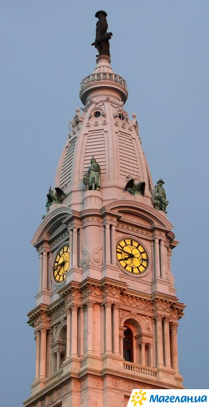 ���� �������� � �����������
Tower watch in Philadelphia