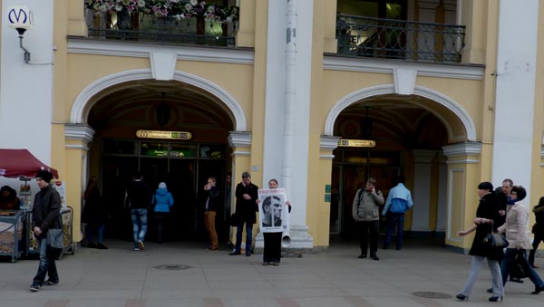 ������� ������� ��������, ������ 6 ���!
Free Maxim Luzyanin, the prisoner of May 6!