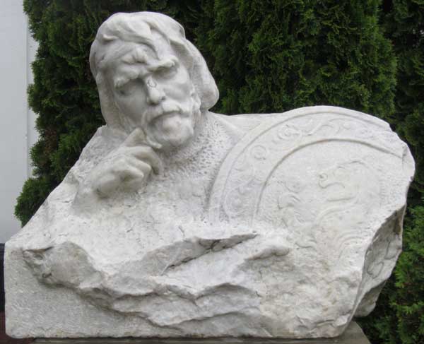 �������� ������ ������ � ���������-���������, 2012
Monument to author of �Word� in Novgorod-Seversky