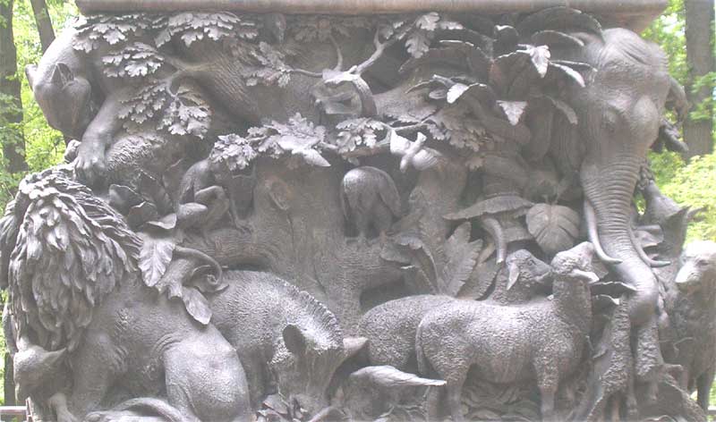 �������� �.�.������� � �����-����������
Monument to Ivan A. Krylov in St.-Petersburg