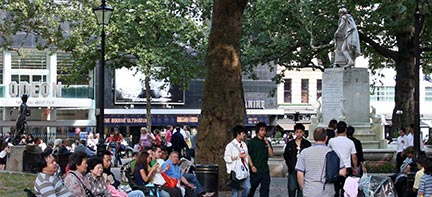 �������� � �������
Monument in London