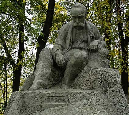 �������� �������� � �����
Monument to Taras G. Shevchenko in Kiev