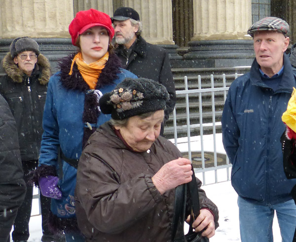 15 ����� 2014. �������� ���� ������ �����. ��������� �����������
March 15, 2014. The meeting of the people against war. The participants of action