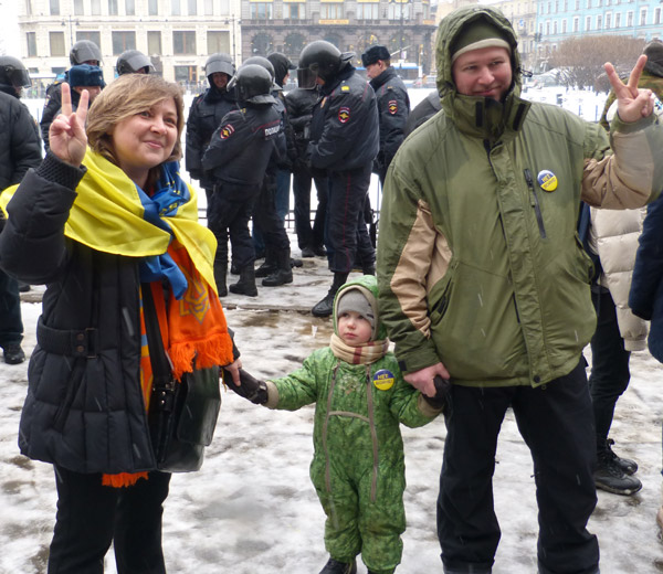 15 ����� 2014. �������� ���� ������ �����. ��� �����
March 15, 2014. The meeting of the people against war. No war