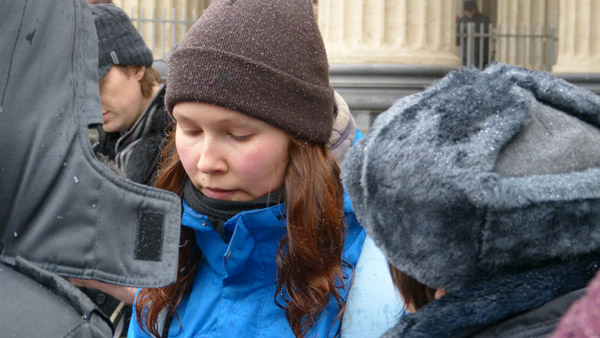 15 ����� 2014. �������� ���� ������ �����. ���� ��������� ��������
March 15, 2014. The meeting of the people against war. Faces are some different