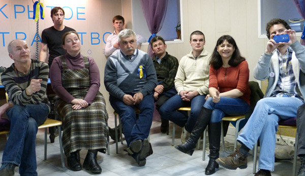 ������� ���� �������� - ������� ������� ������.
Round table �Ukraine - the sights of the citizens of Russia�