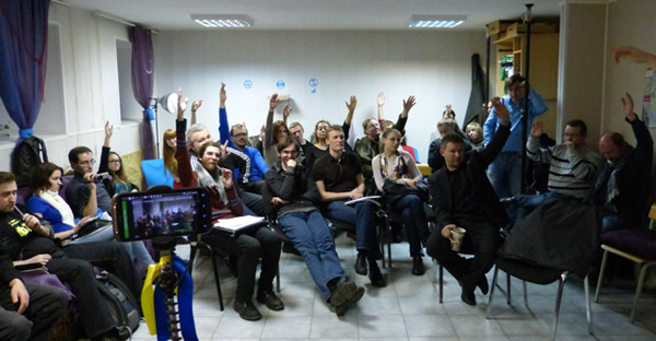 ������� ���� �������� - ������� ������� ������.
Round table �Ukraine - the sights of the citizens of Russia�