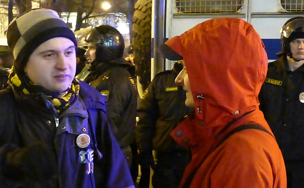 ����� �� ����� �������. ������� ������� 6 ���!
The action on the Small Sadovaya street. Free the prisoners of May 6!