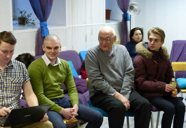 ������� ���� �������� - ������� ������� ������.
Round table �Ukraine - the sights of the citizens of Russia�