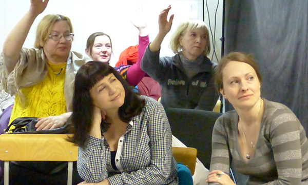 ������� ���� �������� - ������� ������� ������.
Round table �Ukraine - the sights of the citizens of Russia�