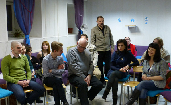 ������� ���� �������� - ������� ������� ������.
Round table �Ukraine - the sights of the citizens of Russia�