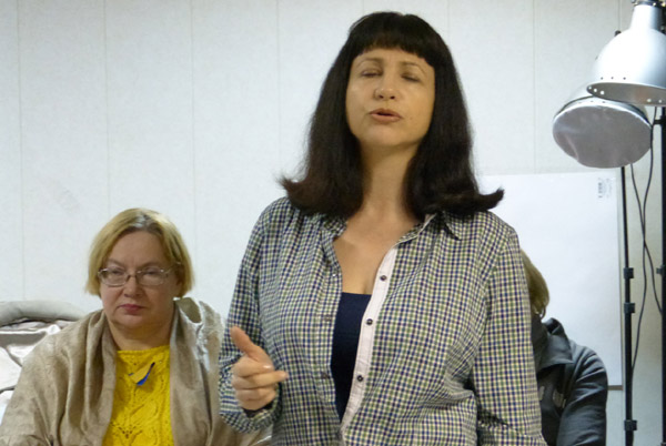 ������� ���� �������� - ������� ������� ������.
Round table �Ukraine - the sights of the citizens of Russia�