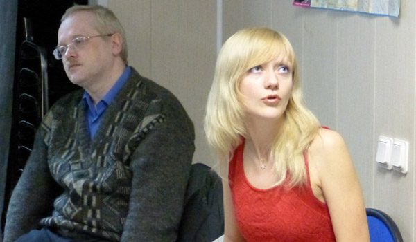 ������� ���� �������� - ������� ������� ������.
Round table �Ukraine - the sights of the citizens of Russia�