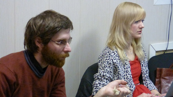 ������� ���� �������� - ������� ������� ������.
Round table �Ukraine - the sights of the citizens of Russia�