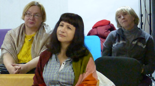 ������� ���� �������� - ������� ������� ������.
Round table �Ukraine - the sights of the citizens of Russia�